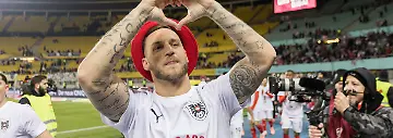 Vienna-Austria-18th-November-2025-Marko-Arnautovic-of-Austria-seen-in-world-cup-qualification-celebration-after-the-UEFA-world-cup-qualifier-between-Austria-and-Bosnia-and-Herzegovina-at-Ernest-Happel-Stadion-in-Vienna