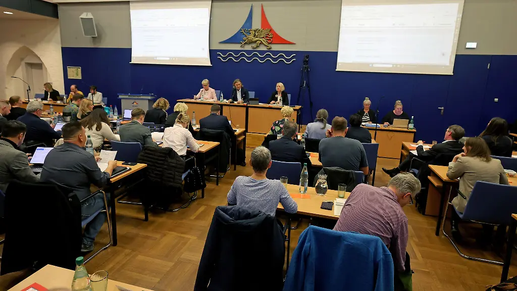 Rostocks-Buergerschaft-laesst-die-Option-von-Parktuermen-pruefen