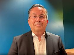 Ralph Thiele: Leopard A8 "rauscht wie auf der Autobahn durch's Gelände"