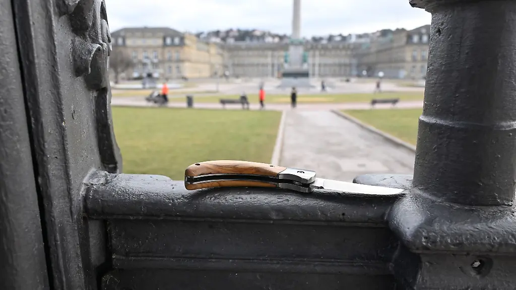 Auch-in-der-Stuttgarter-Innenstadt-sind-Messer-nicht-mehr-erlaubt