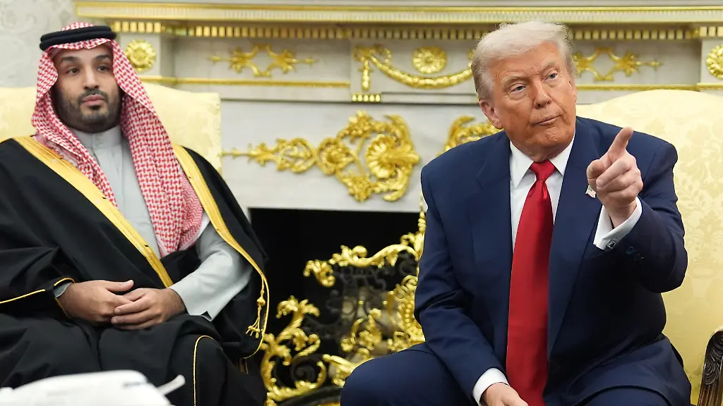US-Praesident-Donald-Trump-trifft-den-saudi-arabischen-Kronprinzen-Mohammed-bin-Salman-im-Oval-Office-des-Weissen-Hauses