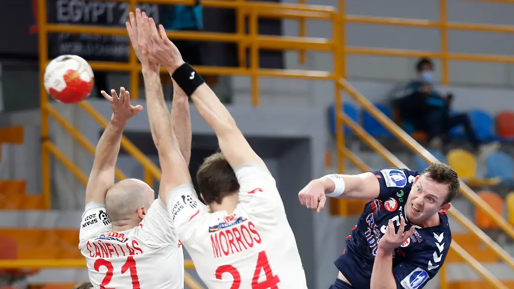 077b239188cfcdfe53a21a7bd1aa7e8d