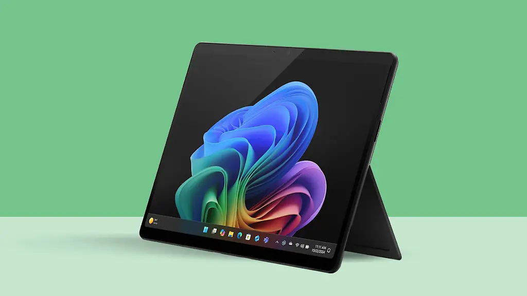 Amazon-verkauft-derzeit-das-Microsoft-Surface-Pro-11-mit-Snapdragon-X-Plus-fuer-749-Euro