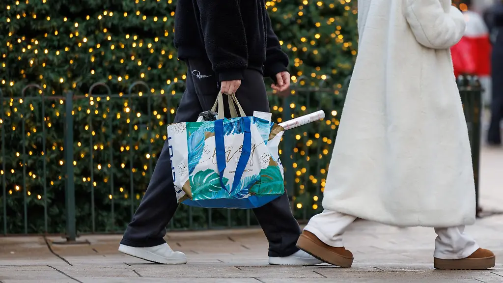 Das-Innenministerium-in-Sachsen-Anhalt-gibt-Tipps-gegen-Taschendiebstahl-in-der-Weihnachtszeit