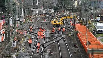 448316371