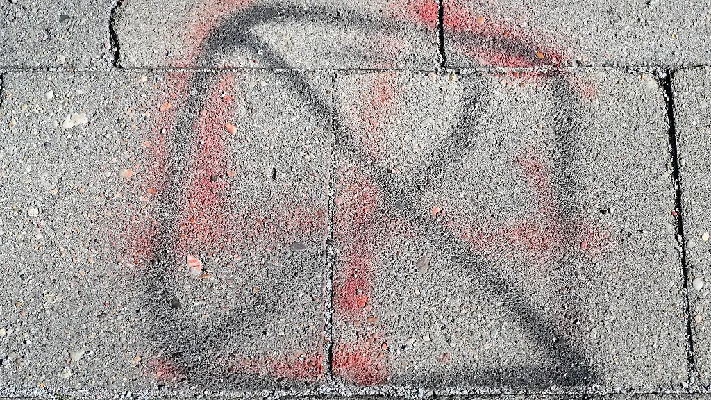 694-rechte-Straftaten-in-nur-drei-Monaten-darunter-waren-im-dritten-Quartal-dieses-Jahres-auch-koerperliche-Attacken