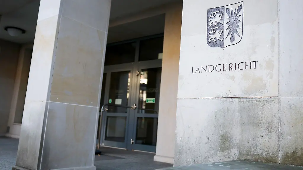 Der-Angeklagte-erschien-nicht-zu-einer-Berufungsverhandlung-vor-dem-Landgericht