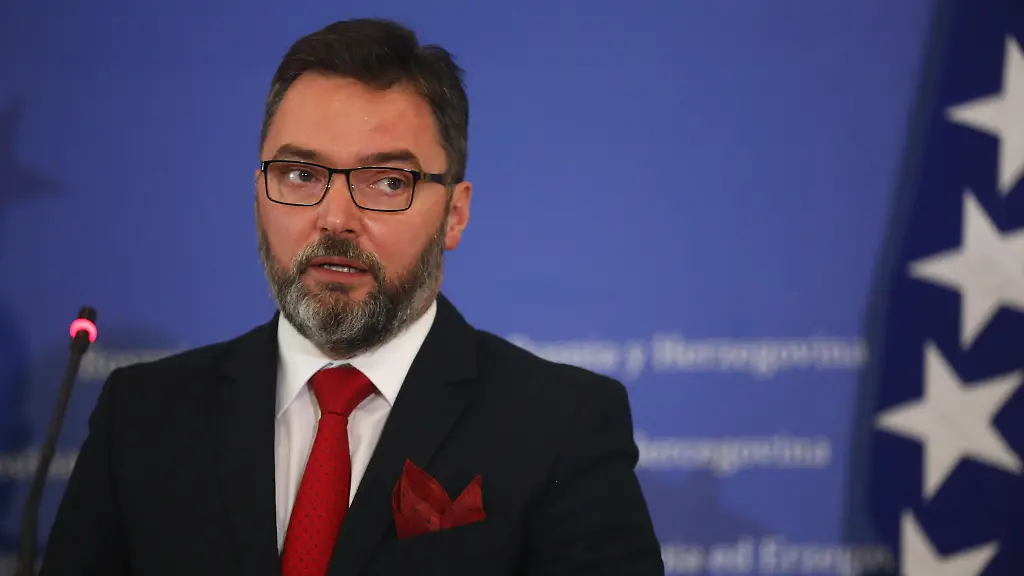 SARAJEVO-BOSNIA-AND-HERZEGOVINA-FEBRUARY-25-Turkish-Minister-of-Agriculture-and-Forestry-Bekir-Pakdemirli-not-seen-and-Minister-of-Foreign-Trade-and-Economic-Relations-of-Bosnia-and-Herzegovina-Stasa-Kosarac-hold-a-joint-press-conference-after-their-meeting-in-Sarajevo-Bosnia-and-Herzegovina-on-February-25-2021