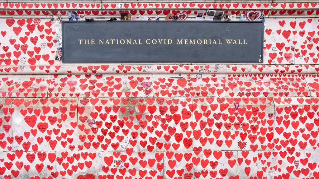 The-National-Covid-Memorial-Wall-in-the-city-of-London-capital-of-England-and-the-United-Kingdom-on-22-March-2024-The-National-Covid-Memorial-Wall-dans-la-ville-de-Londres-capitale-de-l-Angleterre-et-du-Royaume-Uni-le-22-Mars-2024