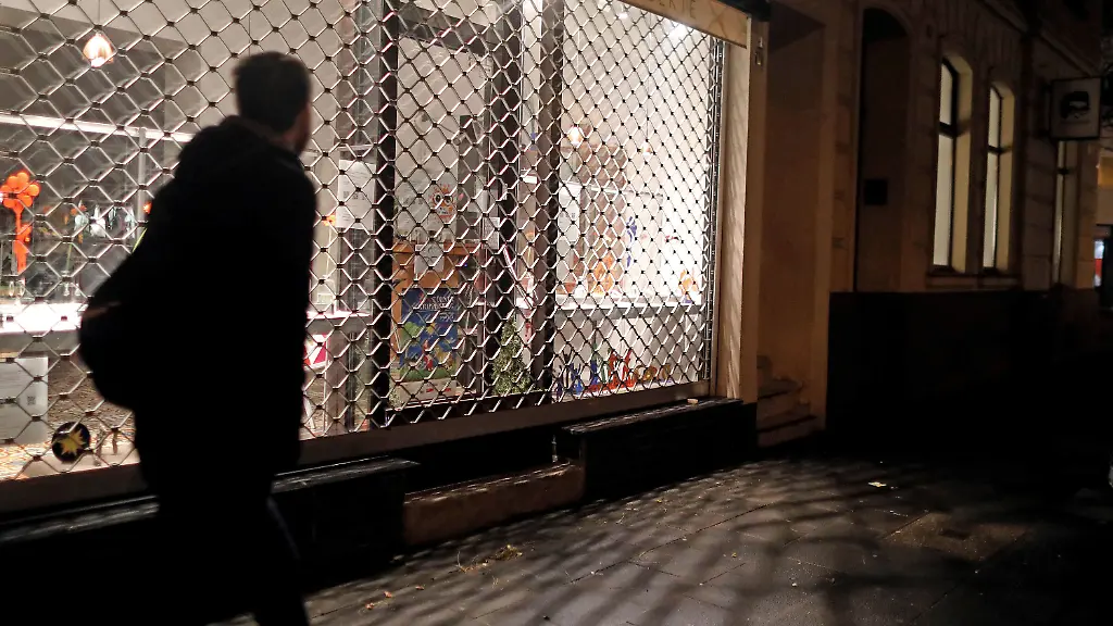 b6e9abbbced0a94e52a22ee434f09a90