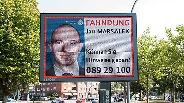 221164838