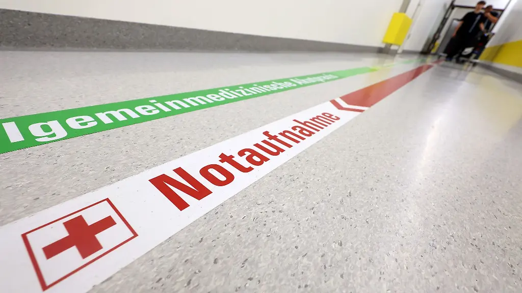 Die-Bundesregierung-will-im-Gesundheitswesen-sparen-doch-viele-Kliniken-schreiben-schon-seit-Jahren-Verluste