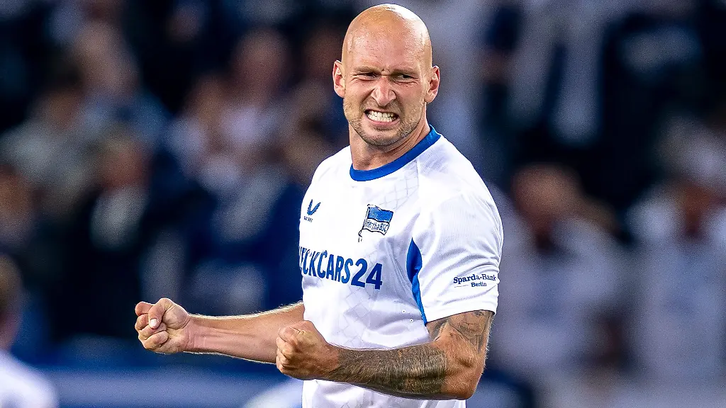 Fuer-Abwehrchef-Toni-Leistner-soll-Hertha-BSC-der-letzte-Club-seiner-aktiven-Fussball-Karriere-sein