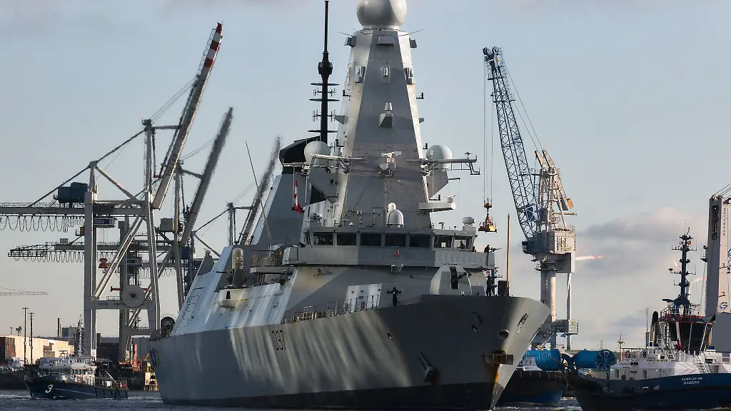 Das-Schiff-kann-am-Wochenende-besichtigt-werden