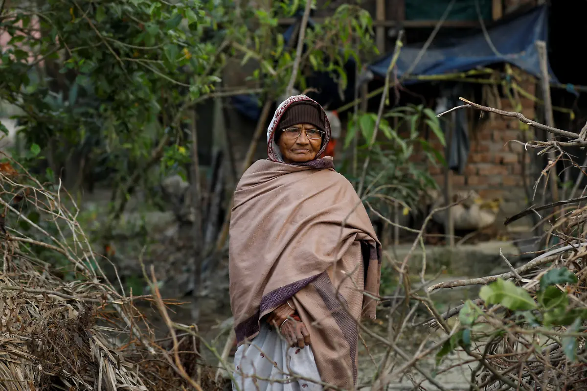 2021-01-13T230953Z-1646150150-RC2B7L9434PI-RTRMADP-3-CLIMATE-CHANGE-INDIA-SUNDARBANS
