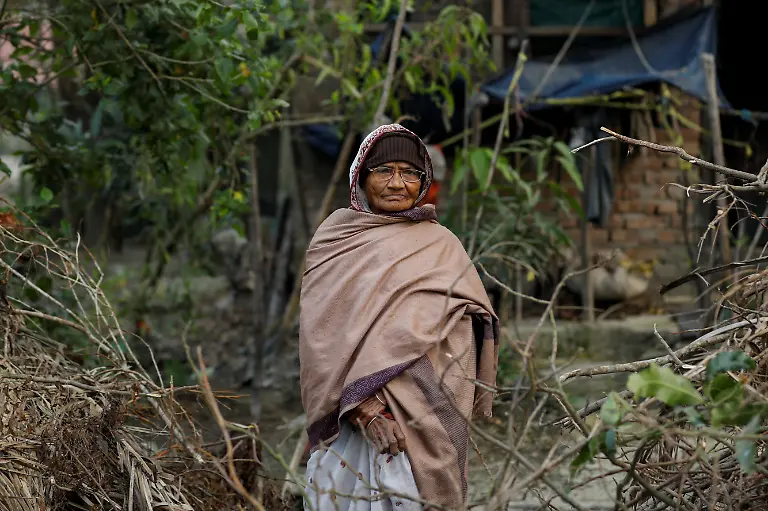 2021-01-13T230953Z-1646150150-RC2B7L9434PI-RTRMADP-3-CLIMATE-CHANGE-INDIA-SUNDARBANS