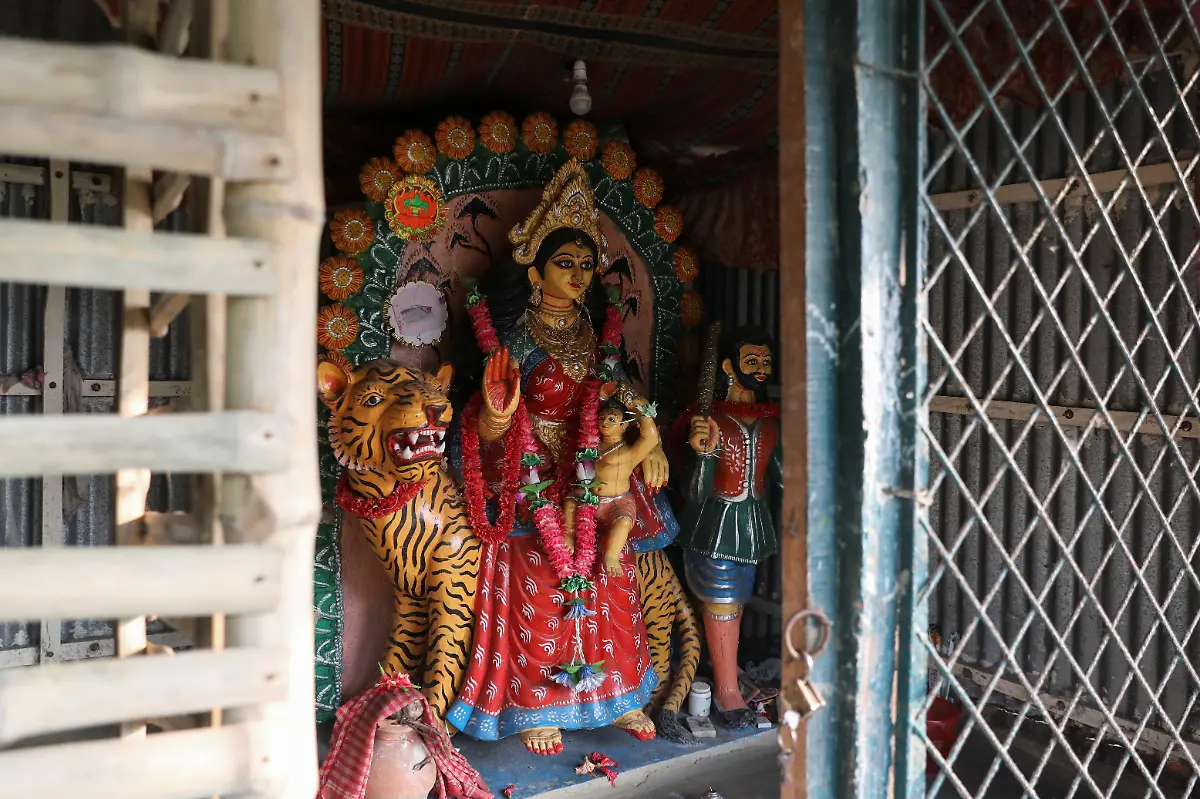 2021-01-13T230830Z-583115652-RC2B7L9235YQ-RTRMADP-3-CLIMATE-CHANGE-INDIA-SUNDARBANS