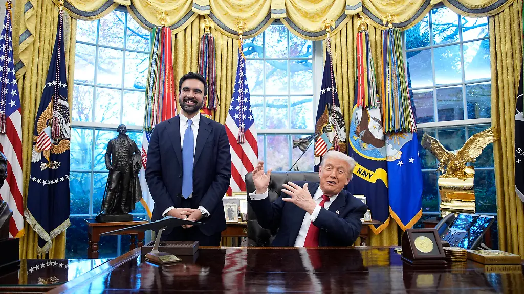 US-President-Donald-Trump-meets-with-New-York-City-mayor-elect-Zohran-Mamdani-in-the-Oval-Office-at-the-White-House-in-Washington-DC-on-Friday-November-21-2025-PUBLICATIONxNOTxINxUSA-WAX2025112108-YurixGripas-ABACAPRESS
