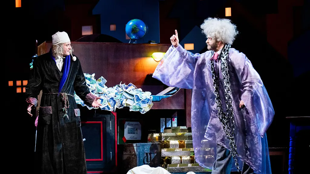 Eine-Weihnachtsgeschichte-nach-Charles-Dickens-ist-im-St-Pauli-Theater-zu-sehen