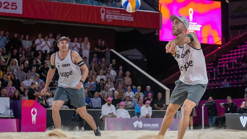RECORD-DATE-NOT-STATED-ADELAIDE-AUSTRALIA-NOVEMBER-21-Clemens-Wickler-Player-2-GER-Nils-Ehlers-Player-1-GER-during-the-Beach-volleyball-Beachvolleyball-World-Championships-at-Adelaide-on-November-21-2025-in-Adelaide-Australia