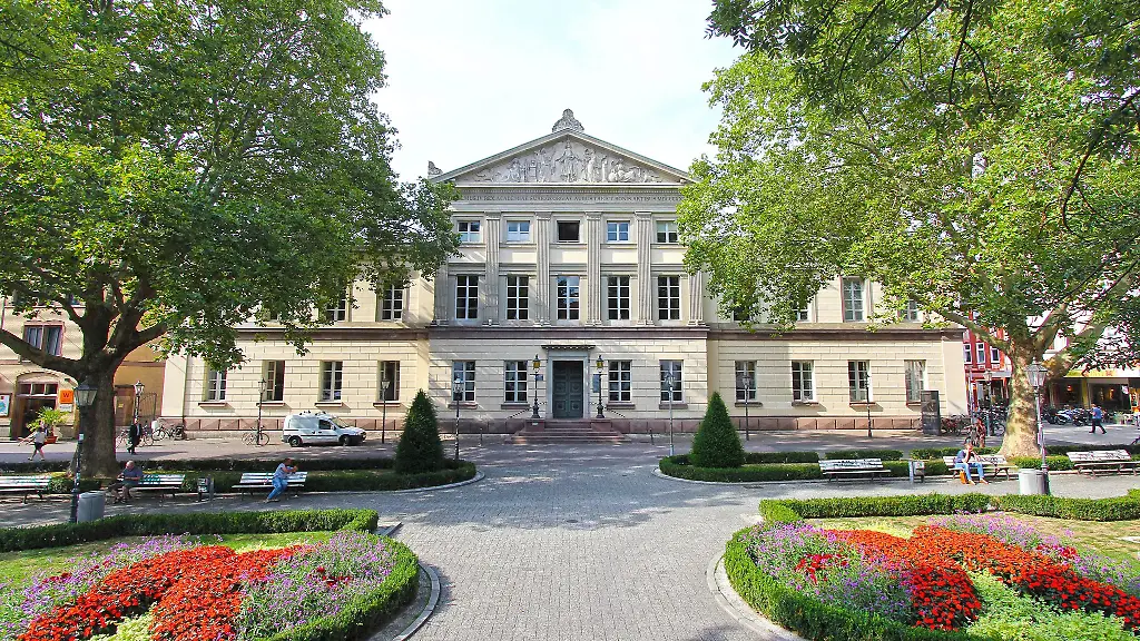 Die-Ausstellgun-der-Uni-Goettingen-ist-jeden-Sonntag-zu-sehen