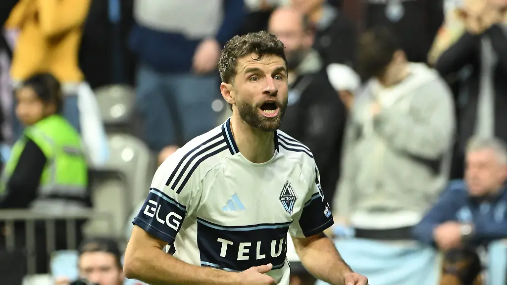 MLS-Fussball-Herren-USA-MLS-Cup-Playoffs-Western-Conference-Semifinal-LAFC-at-Vancouver-Whitecaps-FC-Nov-22-2025-Vancouver-British-Columbia-CAN-Vancouver-Whitecaps-FC-forward-Thomas-Muller-13-reacts-to-the-play-during-the-second-half-against-Los-Angeles-FC-at-BC-Place