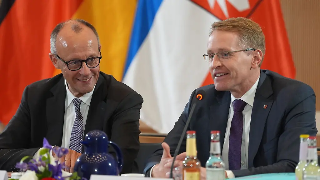 Schleswig-Holstein-sei-bei-Daniel-Guenther-in-guten-Haenden-schrieb-Bundeskanzler-Friedrich-Merz