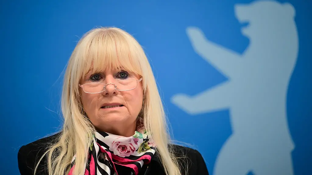 Es-ist-der-Auftrag-unsere-demokratische-Ordnung-aktiv-zu-verteidigen-sagte-die-Innensenatorin-anlaesslich-des-Jahrestags