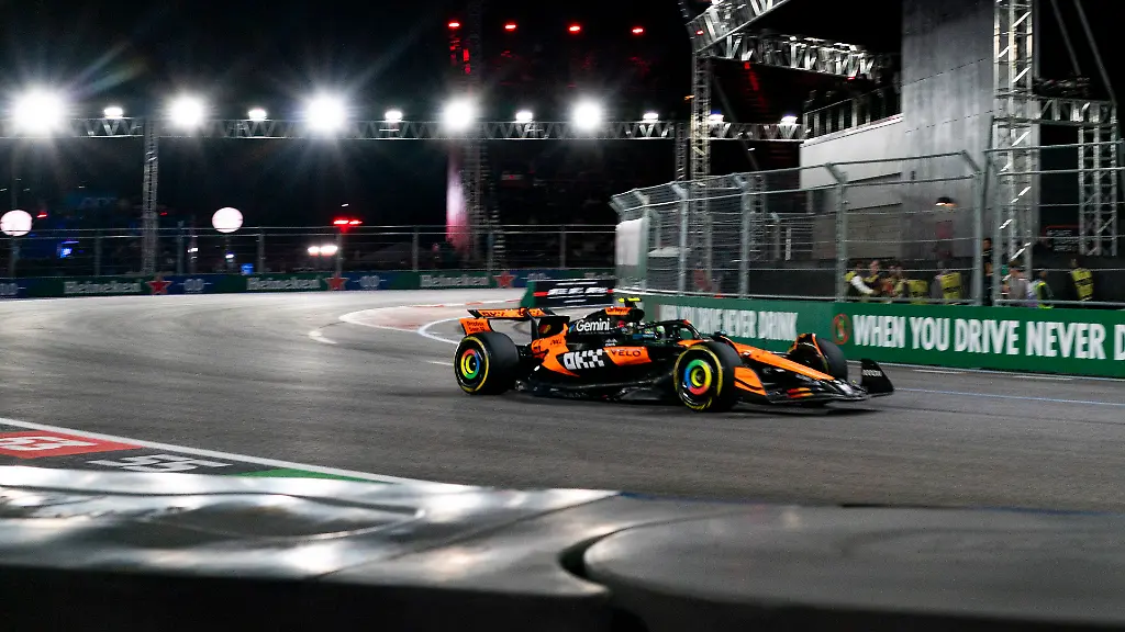 British-Formula-One-driver-Lando-Norris-of-McLaren-F1-Team-in-action-during-the-Formula-One-Las-Vegas-Grand-Prix-at-the-Las-Vegas-Strip-Circuit-in-Las-Vegas-on-Saturday-November-22-2025