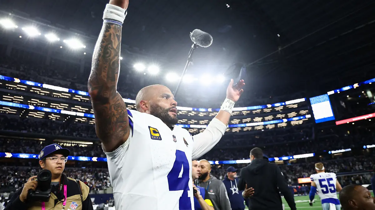 Nov-23-2025-Arlington-Texas-USA-Dallas-Cowboys-quarterback-Dak-Prescott-4-reacts-after-the-game-against-the-Philadelphia-Eagles-at-AT-T-Stadium