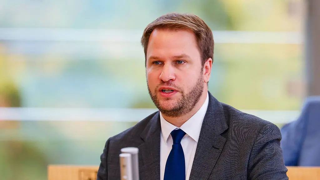 Zahlreiche-Betriebe-muessen-laut-Christopher-Vogt-aufgrund-des-wirtschaftlichen-Druckes-schliessen