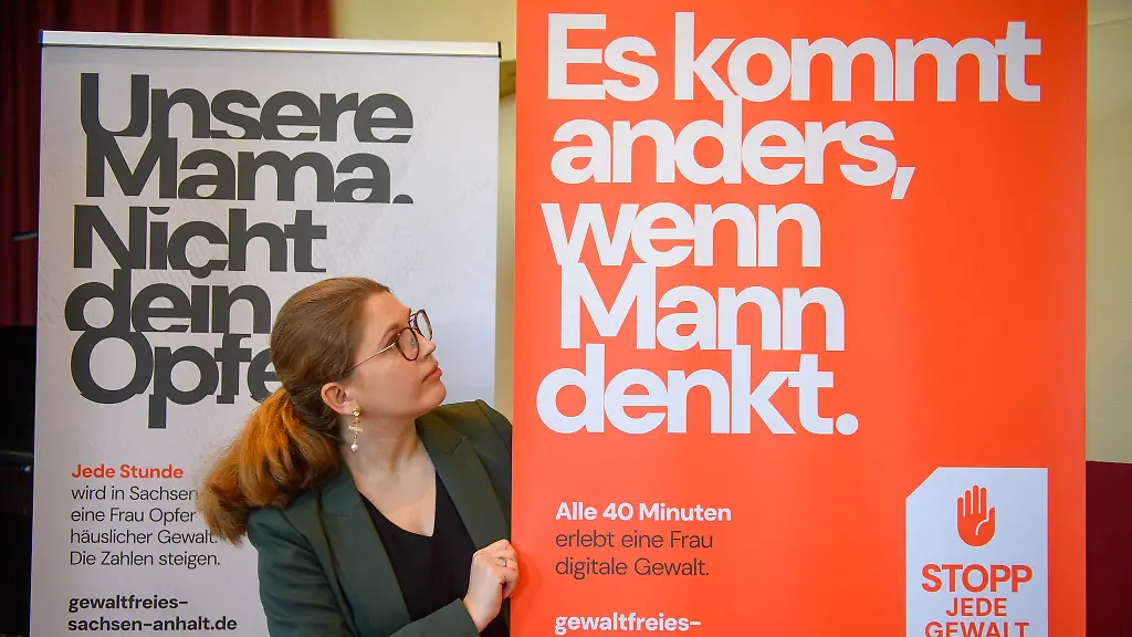 Sarah-Schulze-Landesbeauftragte-fuer-Frauen-und-Gleichstellungspolitik-des-Landes-Sachsen-Anhalt-stellte-die-Kampagne-vor