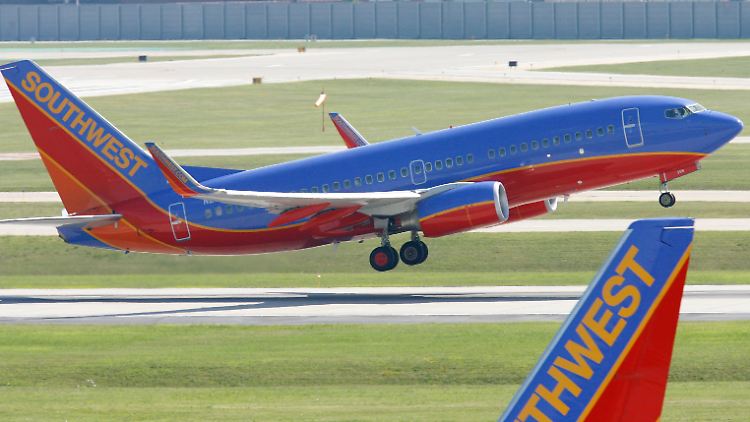 Intakter Rumpf: Eine Boeing 737 der Southwest Airlines beim Start (Archivbild).