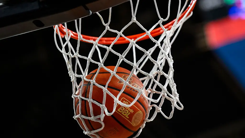 Die-Ulmer-Basketballer-freuen-sich-ueber-einen-Rueckkehrer