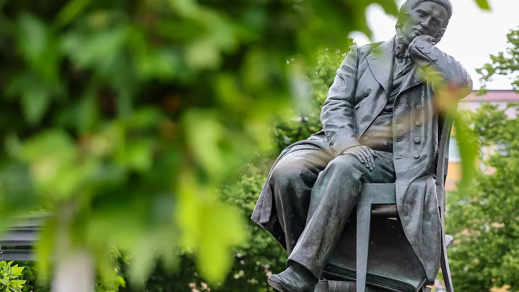 Robert-Schumann-wurde-1810-in-Zwickau-geboren