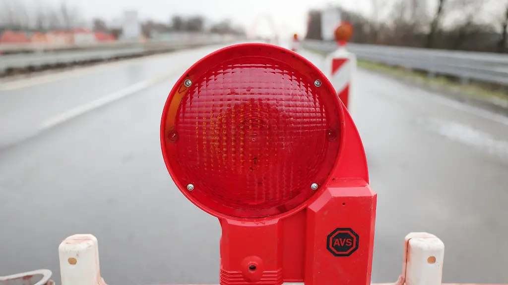 Ab-Freitag-wird-in-Ulm-ein-Teil-der-Wallstrassenbruecke-gesperrt