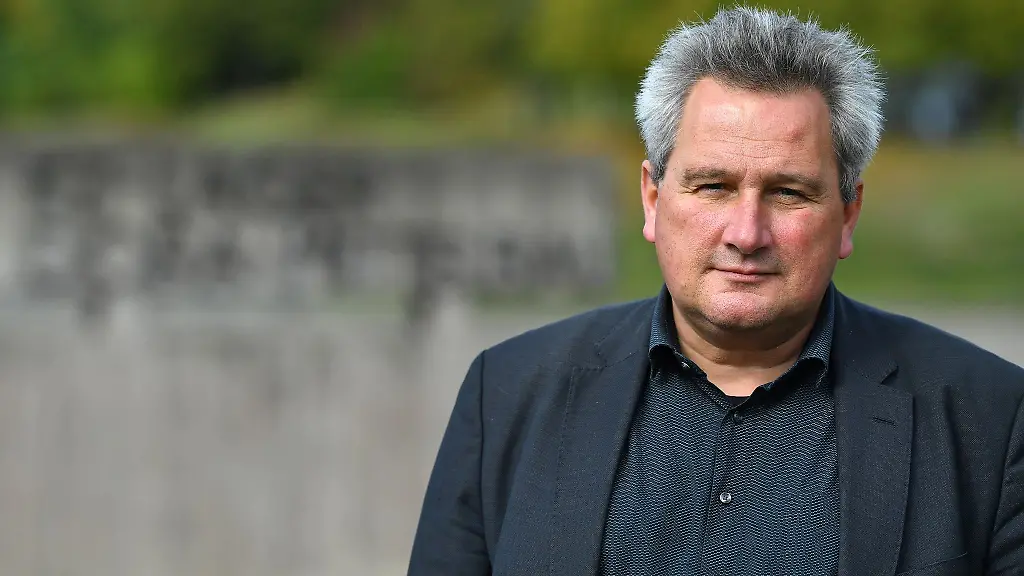 Der-Historiker-Jens-Christian-Wagner-bekommt-das-Bundesverdienstkreuz