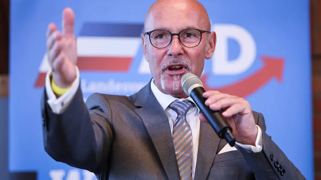 AfD-Landeschef-Kleinschmidt-ist-vom-Wiedereinzug-seiner-Partei-in-den-Kieler-Landtag-bei-der-Wahl-2027-ueberzeugt