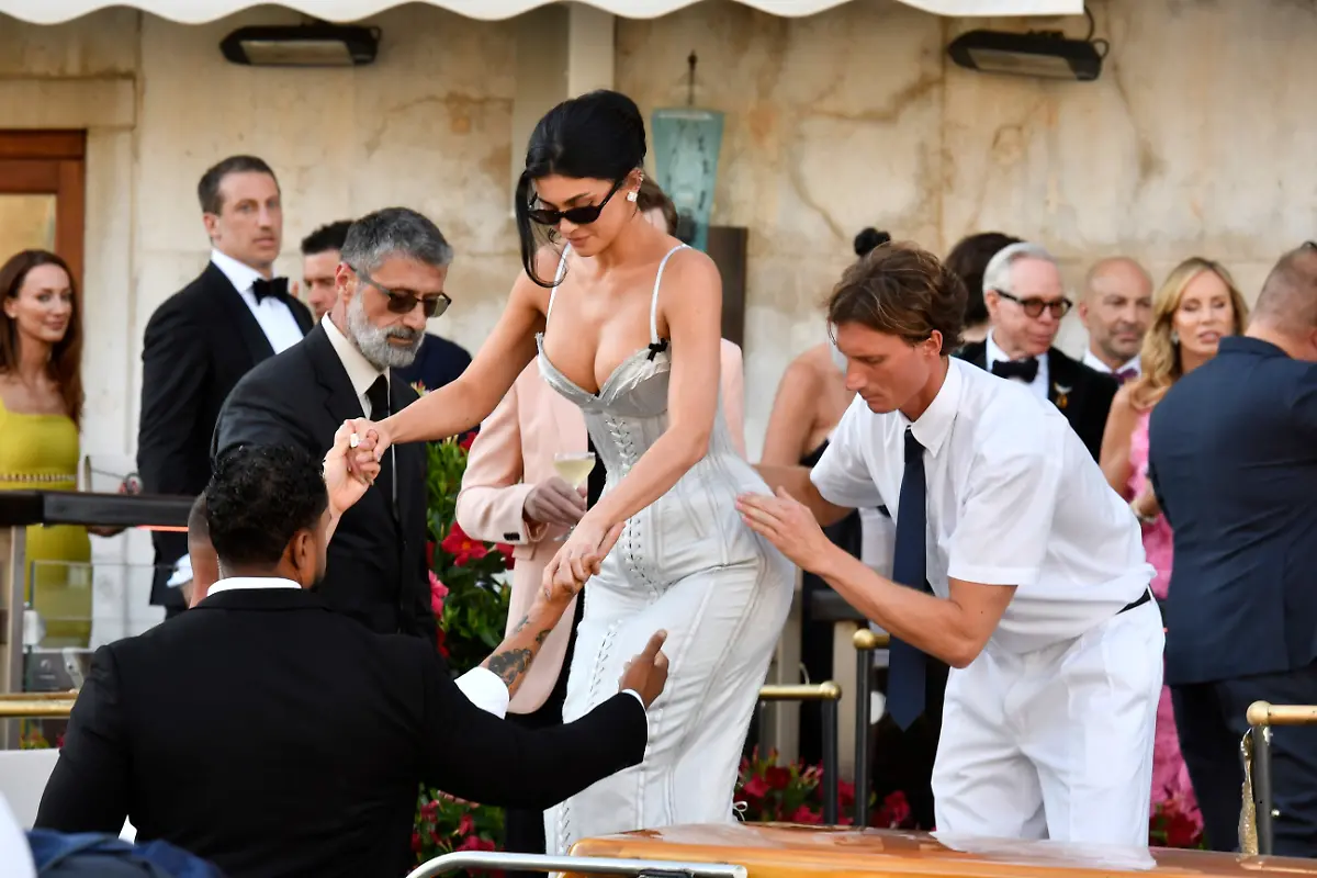 Kylie-Jenner-leaves-a-hotel-ahead-of-the-anticipated-wedding-celebrations-of-Jeff-Bezos-and-Lauren-Sanchez-in-Venice-Italy-Friday-June-27-2025