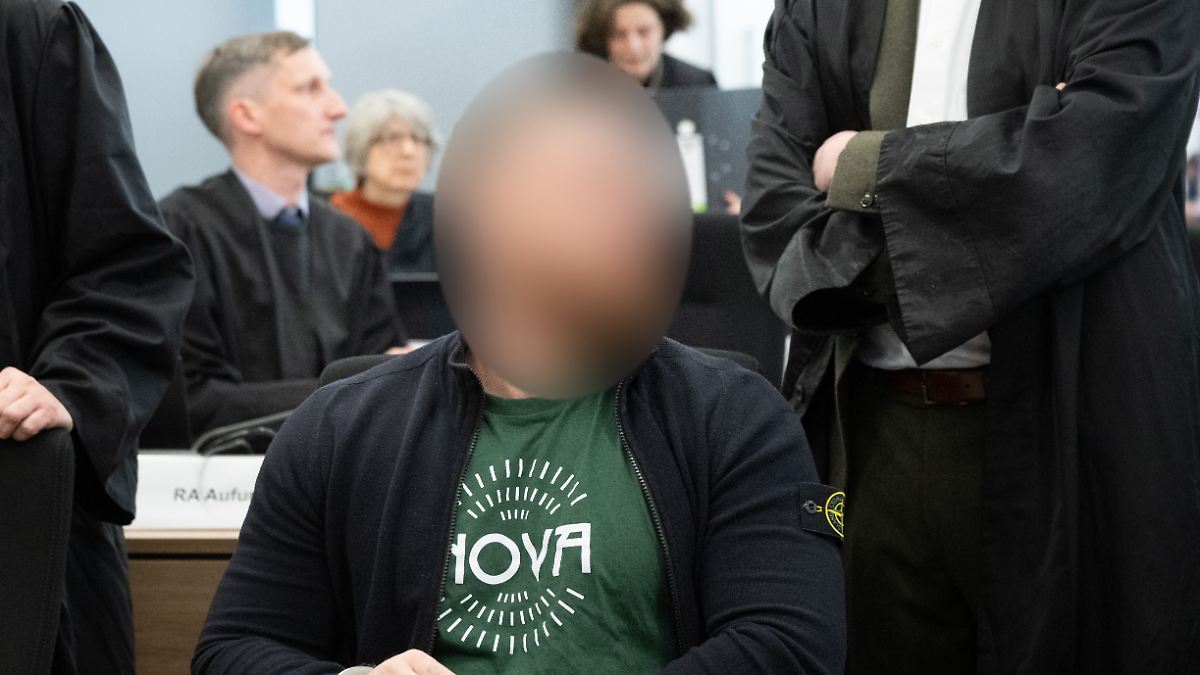 Prozess gegen linksextremistische "Hammerbande" um Johann G. und Lina E