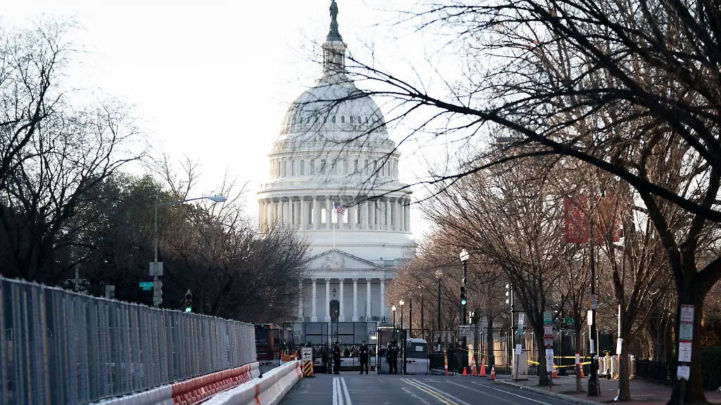 d050c76494a3cc6eb10f20ee92bbb901