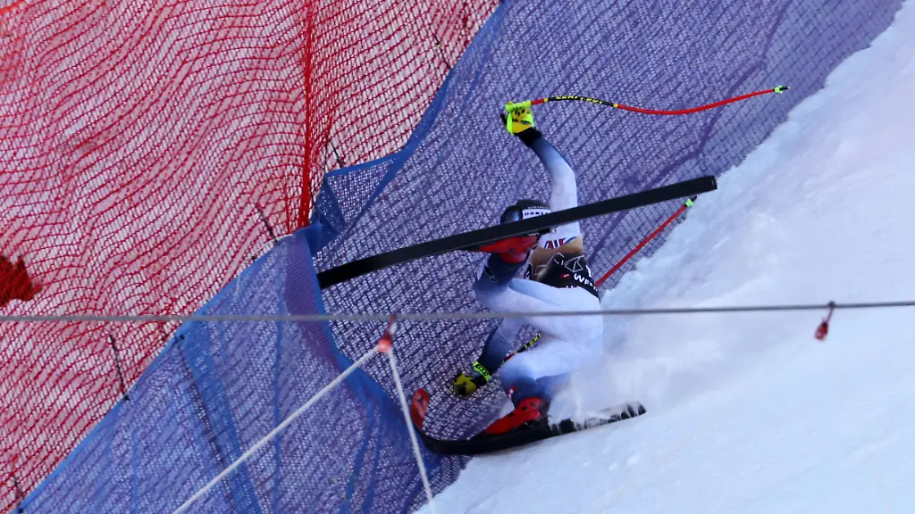 ALPINE-SKIING-FIS-WC-Wengen-WENGEN-SWITZERLAND-13-JAN-24-ALPINE-SKIING-FIS-World-Cup-downhill-men-Image-shows-Aleksander-Aamodt-Kilde-NOR-keywords-crash