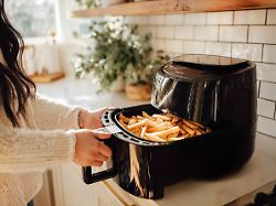 Knackig, knusprig, lecker: Air Fryer - diese beiden Geräte sind Testsieger