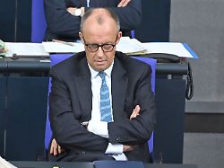 Merz in Generaldebatte: "Halten Reformtempo hoch - und könnten noch mehr fordern"