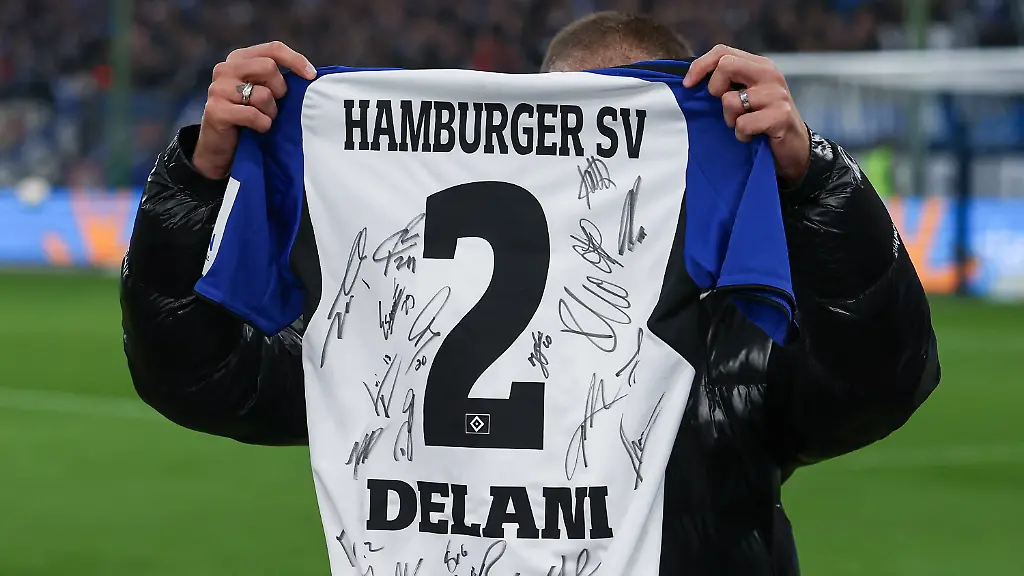 1-Bundesliga-Hamburger-SV-Borussia-Dortmund-am-08-11