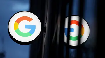 2025-11-24T154318Z_1737158446_RC2LWQ9J2UVQ_RTRMADP_3_GOOGLE-STOCKS