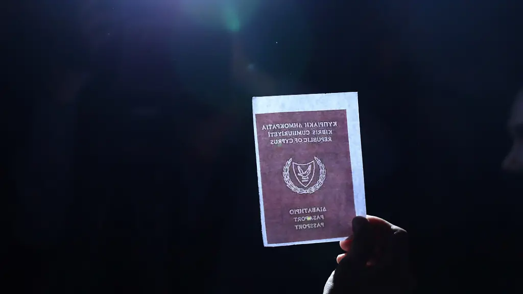 2020-10-14T180852Z-204930694-RC2IIJ9FLYSC-RTRMADP-3-CYPRUS-CITIZENSHIP-PROGRAMME