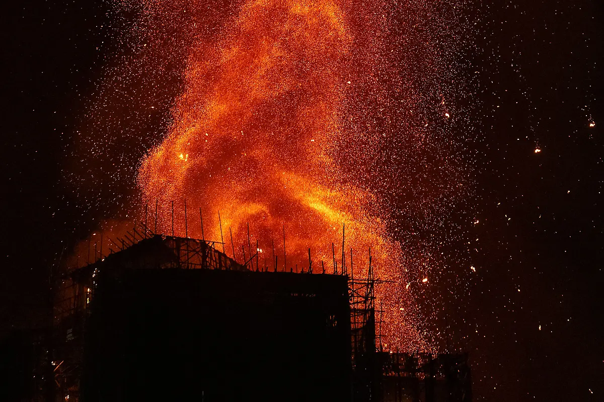 Flames-engulf-a-building-after-a-fire-broke-out-at-Wang-Fuk-Court-a-residential-estate-in-the-Tai-Po-district-of-Hong-Kong-s-New-Territories-Wednesday-Nov-26-2025