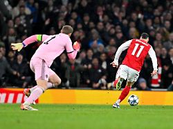 Topklub war "stark interessiert": Neuer verrät, warum er nicht zum FC Arsenal wollte