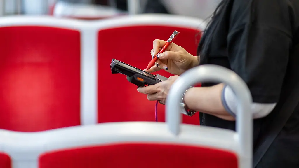 Kein-Fahrschein-bei-der-Kontrolle-Wird-nachtraeglich-belegt-dass-ein-gueltiges-Ticket-vorhanden-war-reduziert-sich-die-Strafe-erheblich